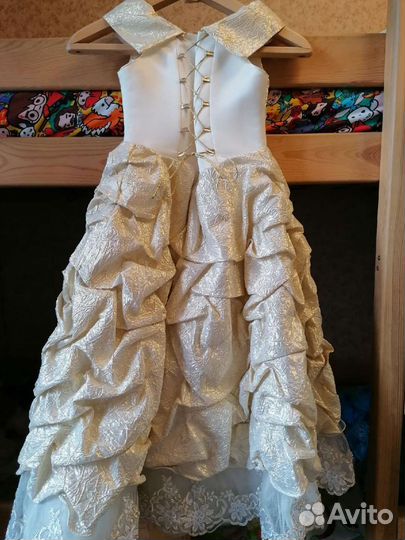 Нарядное платье для девочки