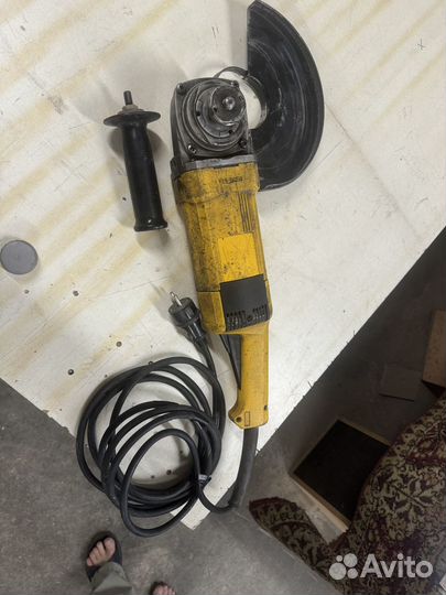 Ушм болгарка dewalt 230