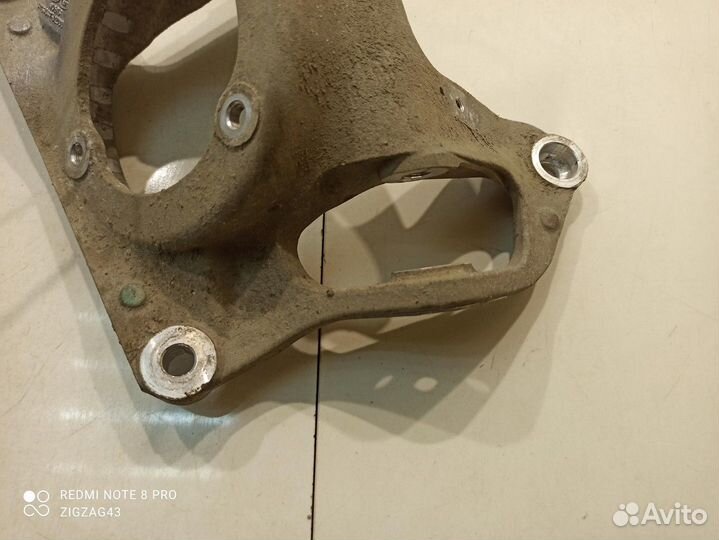 Кронштейн стойки и верхних рычагов(передний правый