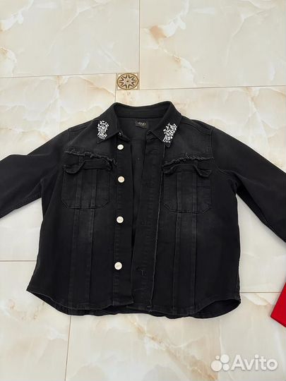 Джинсовая куртка