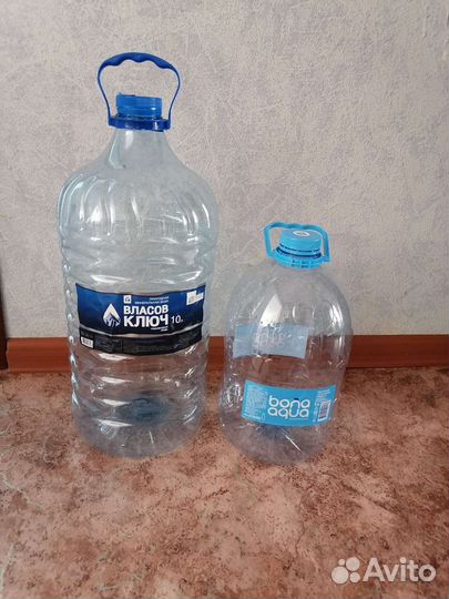 Бутылки пластиковые 5 л