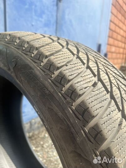 Goodyear UltraGrip Ice 2 235/45 R18 98T