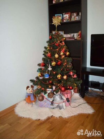 Елка искусственная