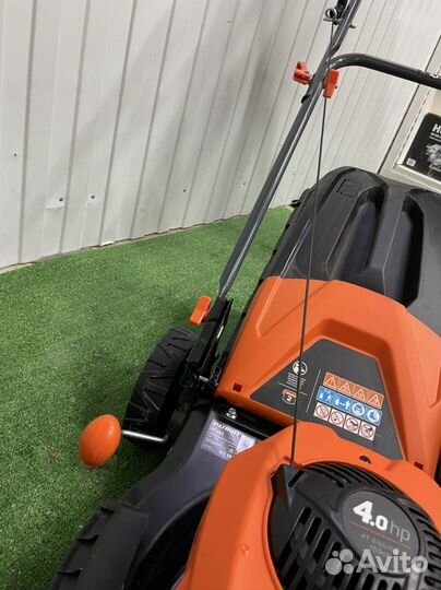 Газонокосилка бензиновая Patriot PT46s