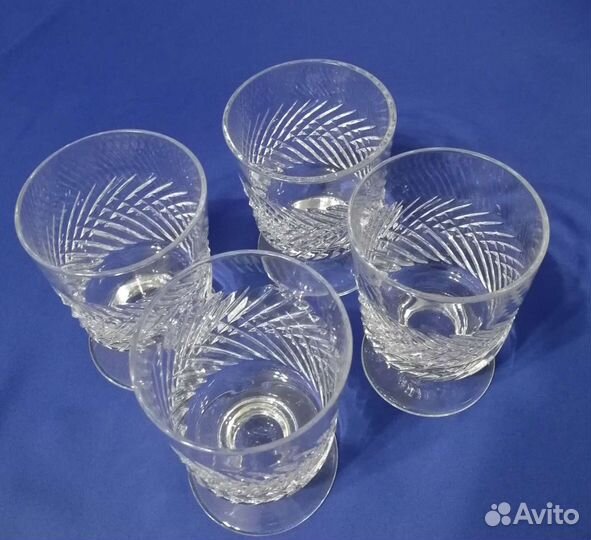 Хрустальные рюмки 4 шт