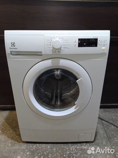 Стиральная машина electrolux 5кг