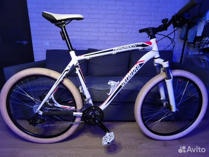 Велосипед Specialized Hardrock Sport Disc 26