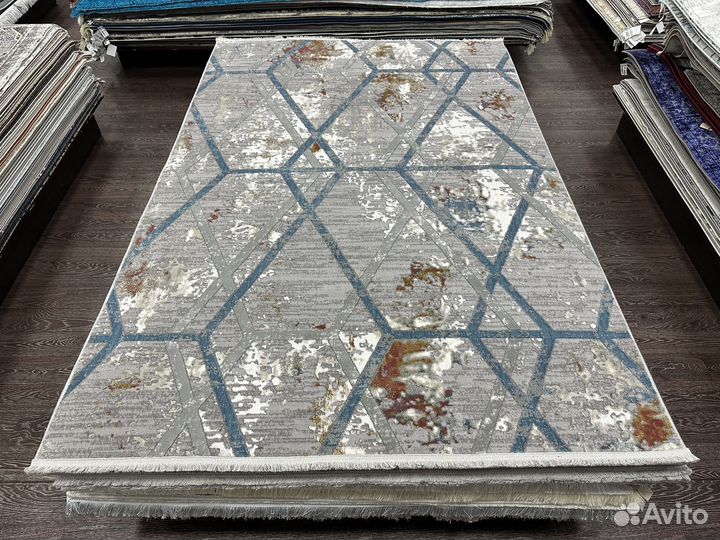 Ковер современный 1.6х2.3