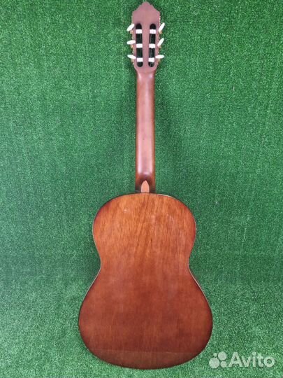 Классическая гитара Yamaha C70