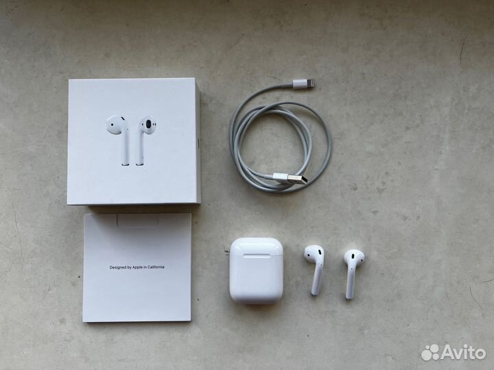 Наушники Apple Airpods 2