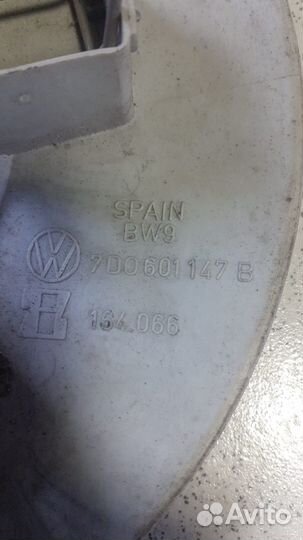 Колпаки VAG R16 Volkswagen Transporter T5 оригина