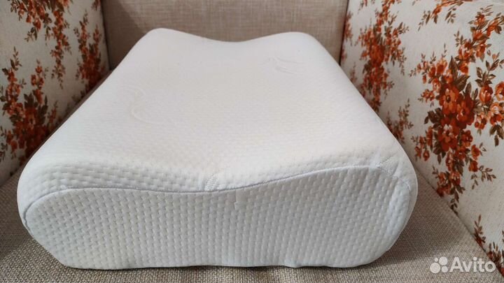 Подушка ортопедическая пенополиуретановая 12/14 см
