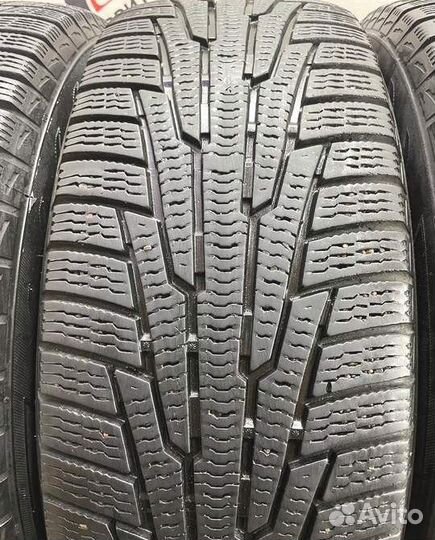 Nokian Tyres Hakkapeliitta R 185/60 R15 85N