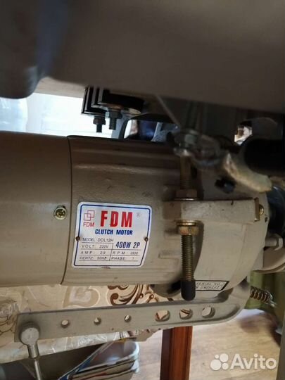 Швейная машина Velles