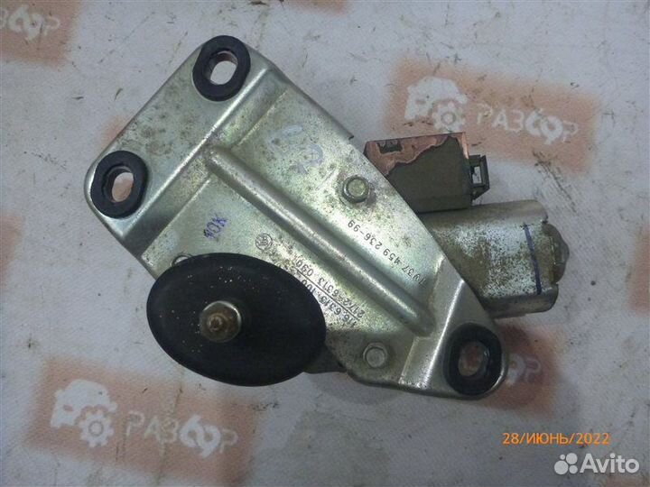 Мотор стеклоочистителя задний Лада Приора 2172