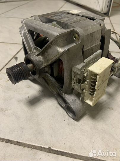 Двигататель стиральной машины