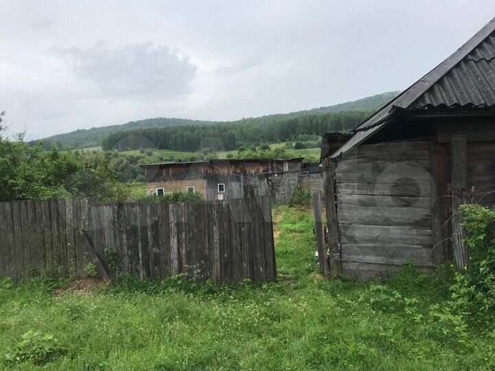 Дом 33 м² на участке 20 сот.