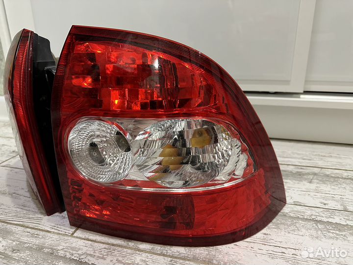 Задние фонари приора