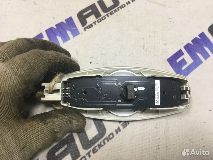 Плафон салонный Форд Фокус 3