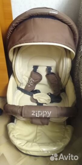 Коляска Tutis Zippy New 3 в 1
