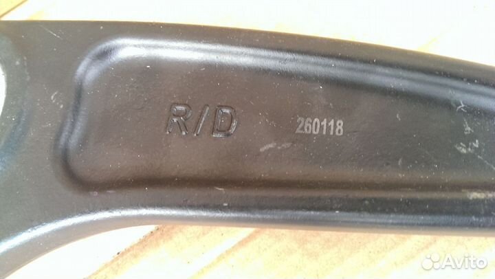 Новый правый рычаг Пежо 508 Peugeot 508