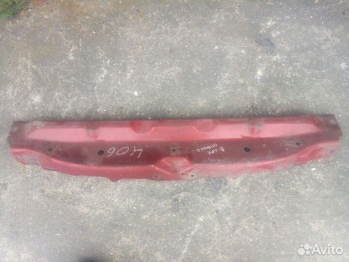 Панель рамки радиатора Peugeot 406