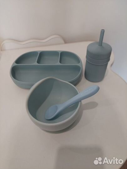 Силиконовая детская посуда