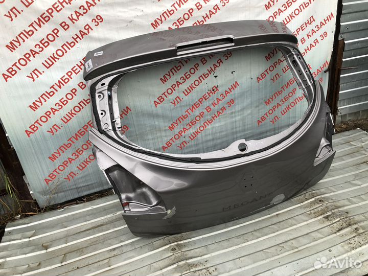 Крышка дверь багажника Рено Меган 3