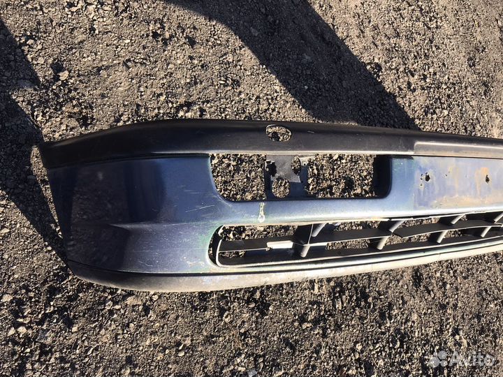 Передний бампер passat b4