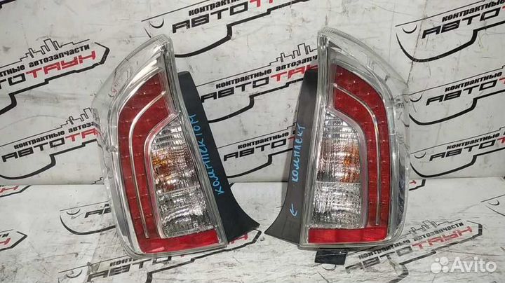 Фонарь toyota prius ZVW30 ZVW35 depo правый левый