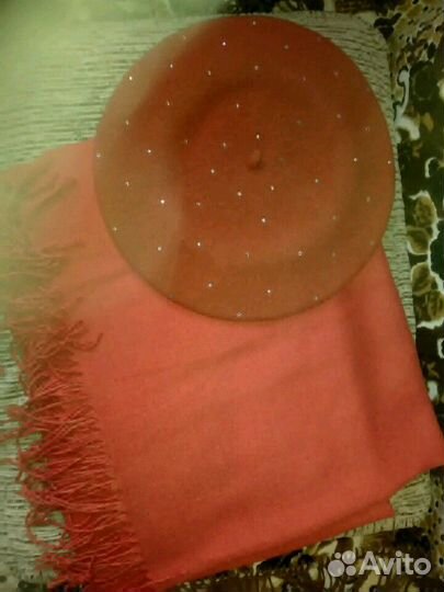 Берет жен. новый