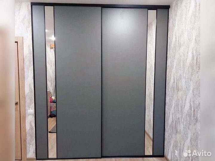 Шкаф купе для одежды