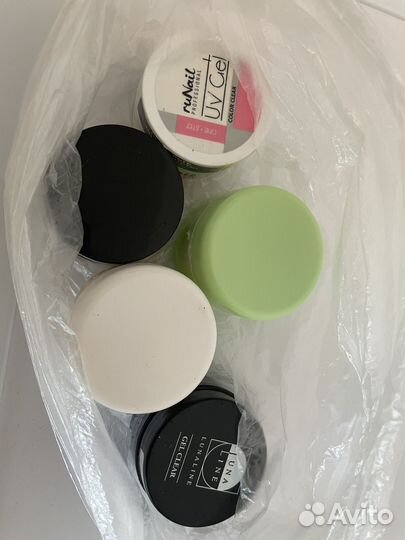 Для наращивания ногтей