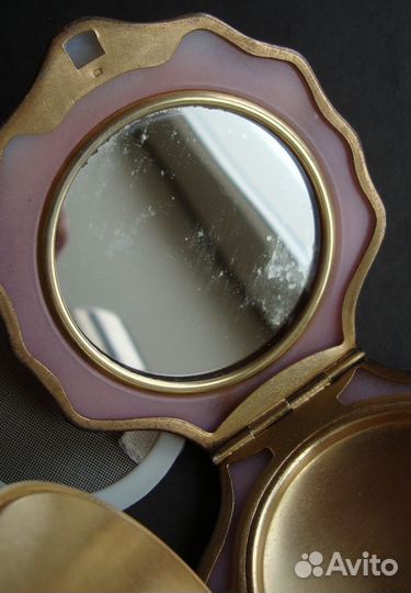 Пудреница. Ракушка. 875 проба. В родной коробке