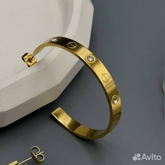 Серьги Cartier