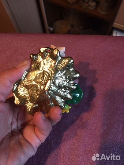 Сувенирная статуэтка