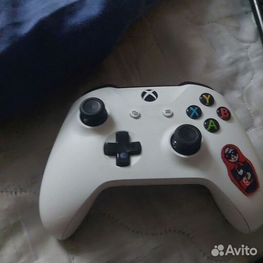 Xbox one s 1tb с играми