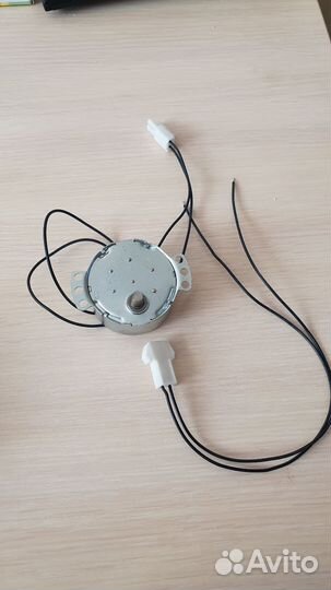 Моторчик для инкубатора