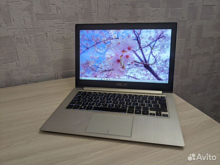 Тонкий металлический ноутбук Asus i7/ssd/Full Hd