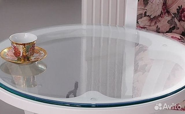 Стеклянная столешница