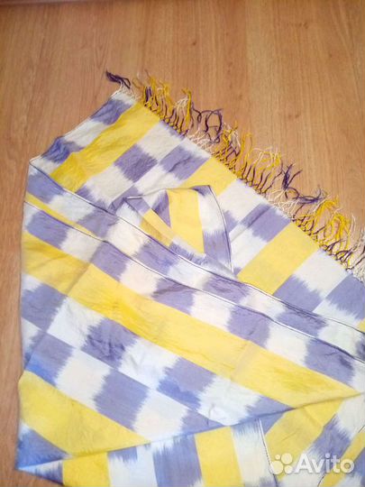 Палантин из натурального шелка