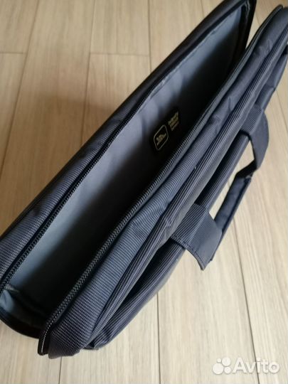 Сумка для ноутбука новая
