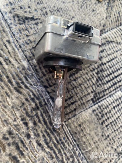 Лампочка mercedes d1s оригинал w212