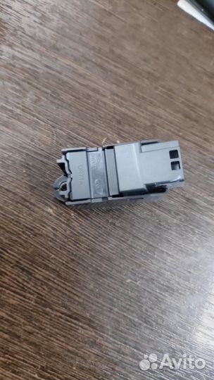 Кнопка стеклоподъемника Land Rover Range Rover