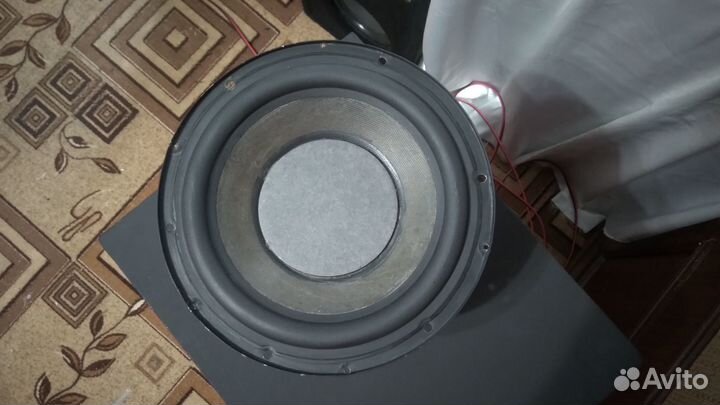 Динамики LG, 10-150 Вт, 4 Ом