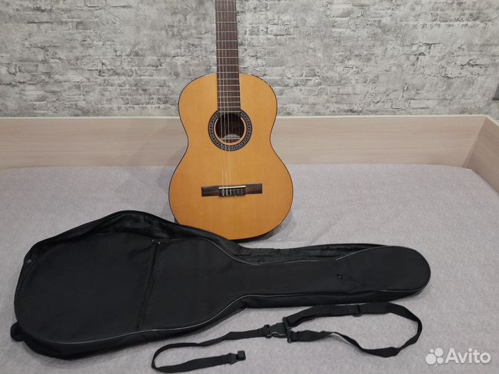 Классическая гитара