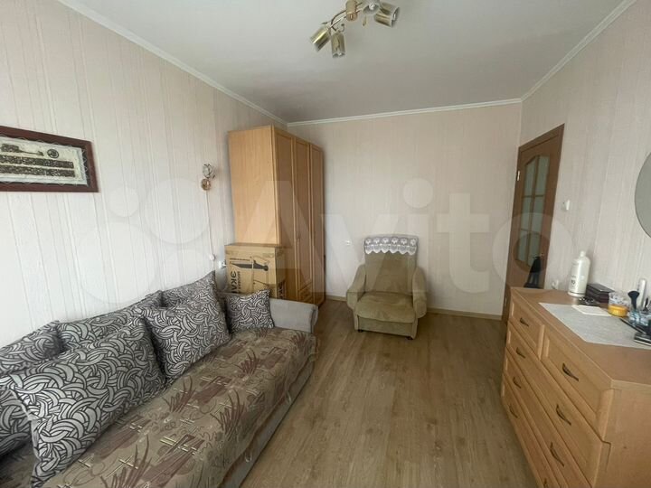 4-к. квартира, 96 м², 1/9 эт.