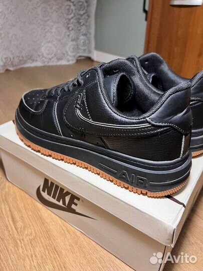 Кроссовки nike air force 1 lux