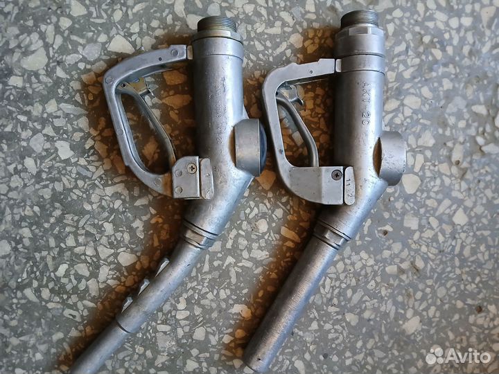 Пистолет топливораздаточный