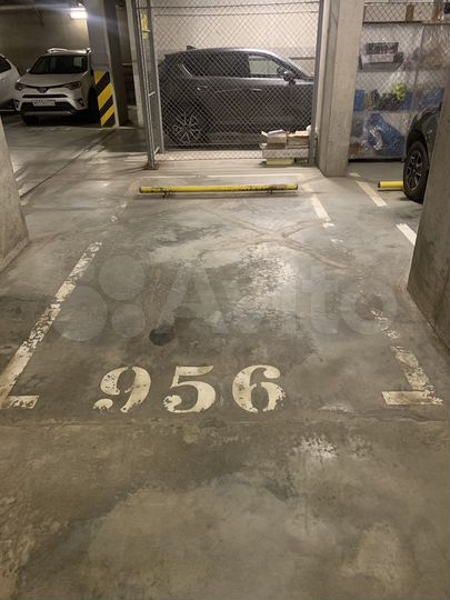 Машиноместо, 22 м²